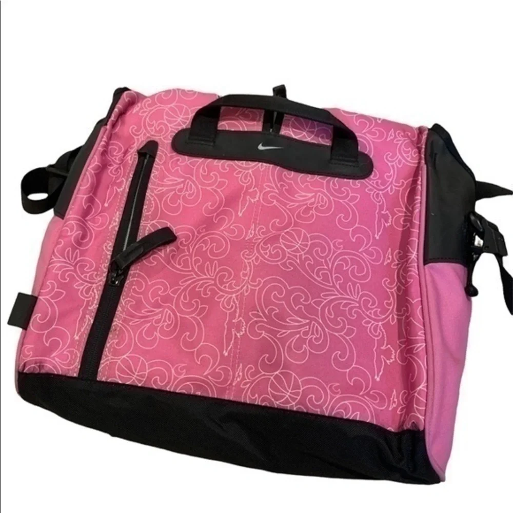Nike messenger bag in pink Rare!